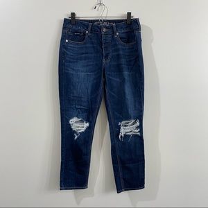 AEO Tom Girl Ripped Jeans Sz 6 Short